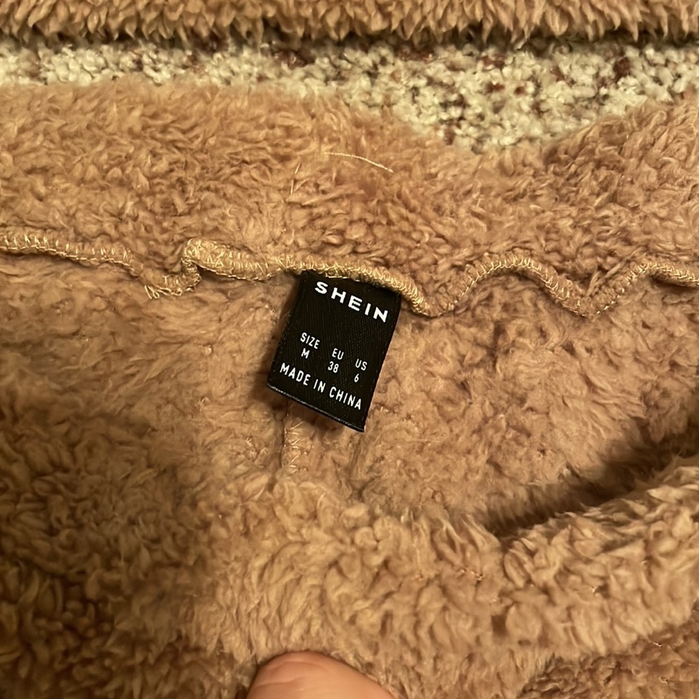 Fuzzy Set - Picture 3 of 5